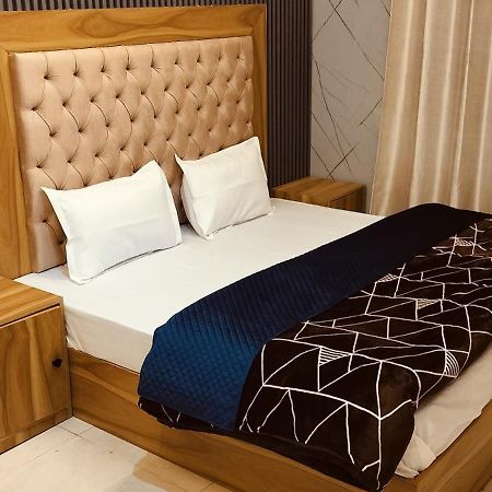 Madan Kunj B & B Mall Road Šimla Exteriér fotografie